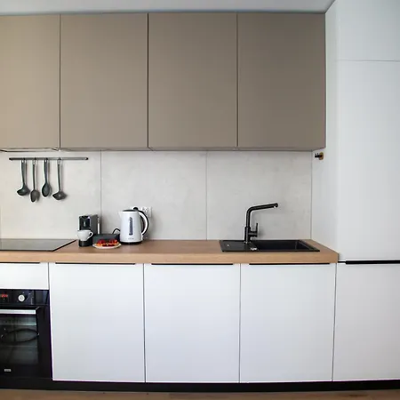 Maya's Flats & 30 - 3 Pokojowy N דירה *